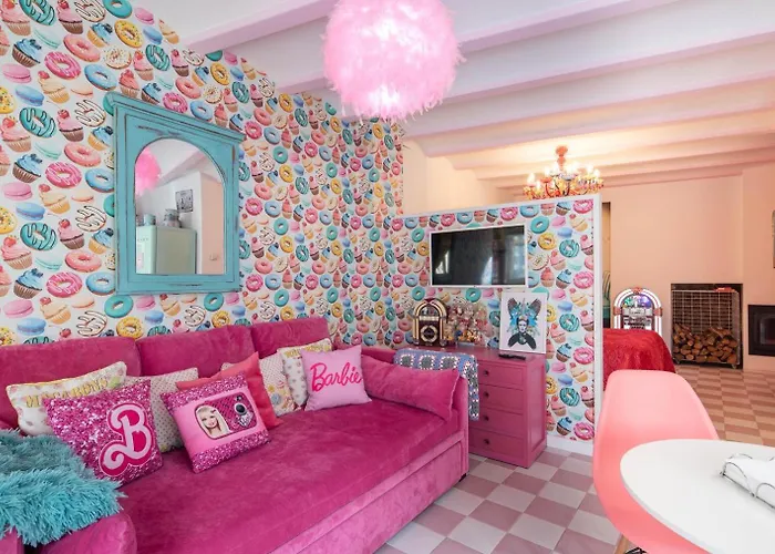 La Suite Anos 50 La Casa Barbie Banera Chimenea